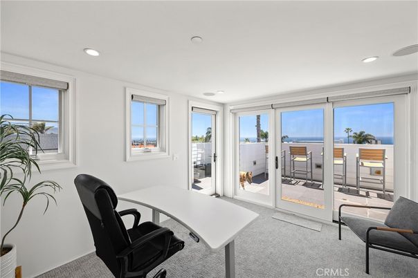 Home Office, Interior, Recessed Lighting, Water
