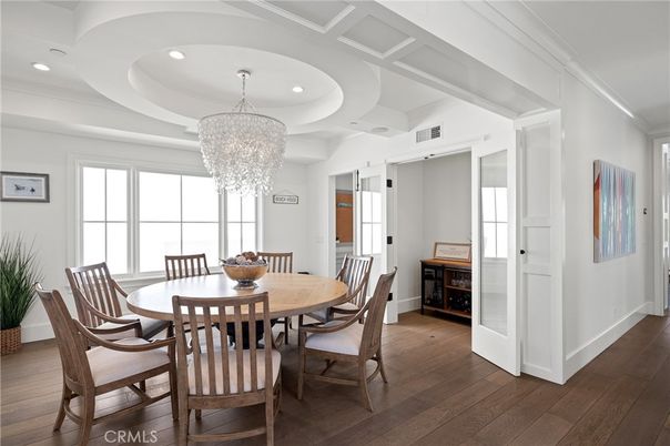 Chandelier, Dining room, Interior, Recessed Lighting, Wood Texture Flooring