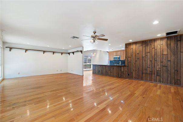 Empty room, Interior, Recessed Lighting, Wood Texture Flooring, Wooden Walls
