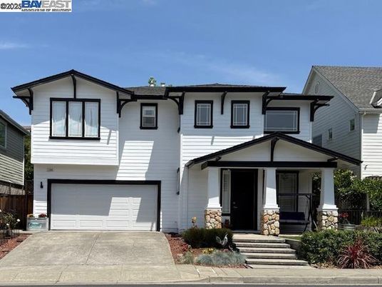 Attached, Exterior, Facade, Rowhouse