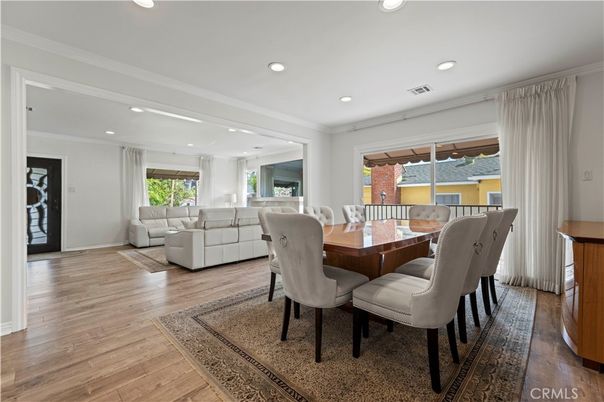 Dining room, Interior, Living room, Recessed Lighting, Wood Texture Flooring