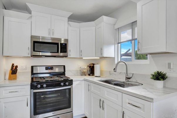 Interior, Kitchen, Stainless Steel Appliances