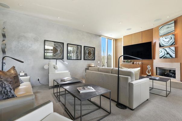 Fireplace, Interior, Living room, Recessed Lighting