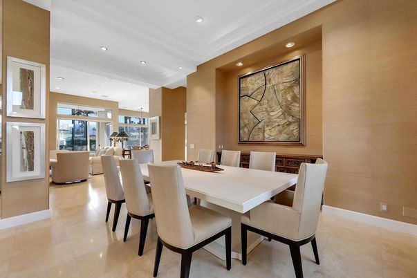 Dining room, Interior, Living room, Pendant Lights, Recessed Lighting