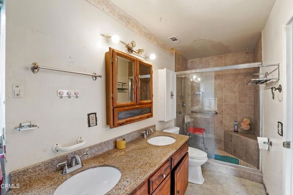 Bathroom, Dual Sink Vanities, Glass Shower, Interior