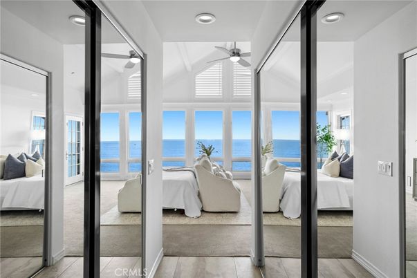 Bedroom, Interior, Recessed Lighting, Water