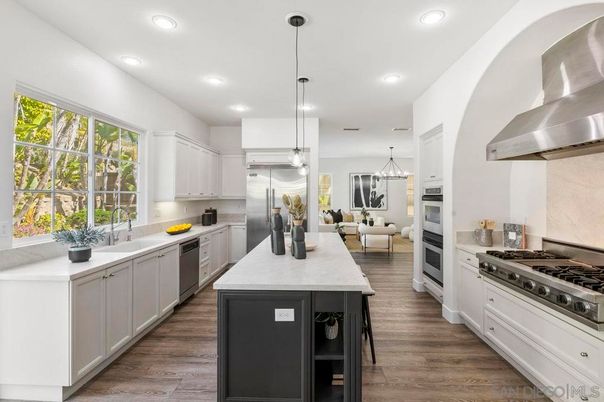 Dining room, Interior, Kitchen, Living room, Pendant Lights, Recessed Lighting, Stainless Steel Appliances, Wood Texture Flooring
