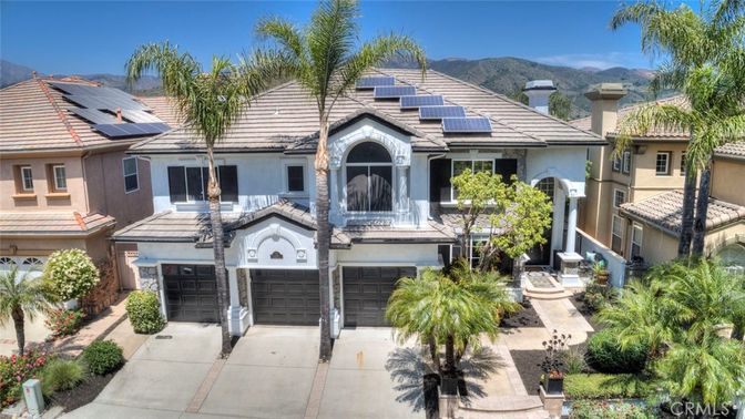 Attached, Exterior, Facade, Solar Panels, Mediterranean