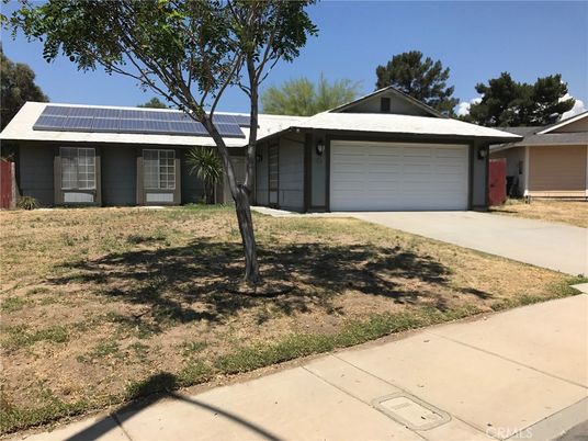 Attached, Exterior, Facade, Solar Panels, Ranch