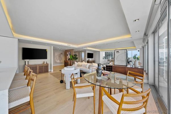 Dining room, Interior, Living room, Recessed Lighting, Wood Texture Flooring