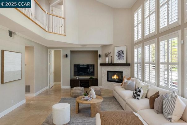 Fireplace, Interior, Living room