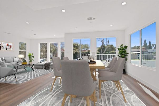 Dining room, Interior, Living room, Recessed Lighting, Wood Texture Flooring