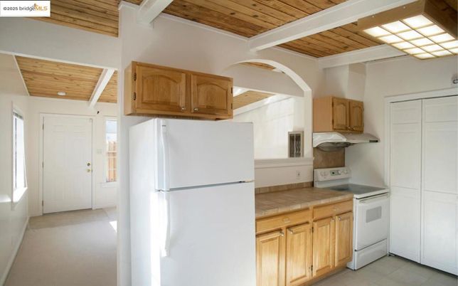 Interior, Kitchen, Wooden Ceilings
