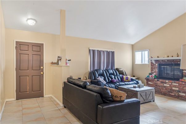 Fireplace, Interior, Living room