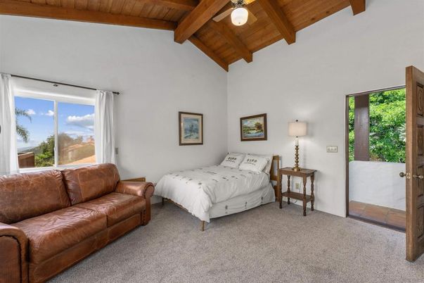 Bedroom, Interior, Wooden Beams, Wooden Ceilings