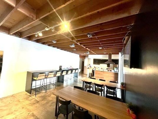 Dining room, Interior, Kitchen, Stainless Steel Appliances, Wooden Beams