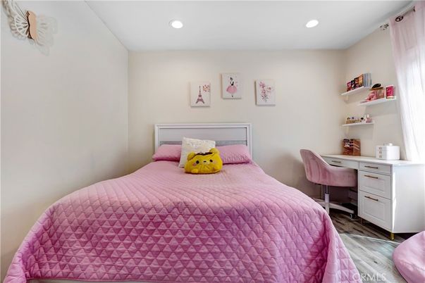 Bedroom, Home Office, Interior, Recessed Lighting, Wood Texture Flooring