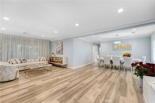 Dining room, Interior, Living room, Recessed Lighting, Wood Texture Flooring