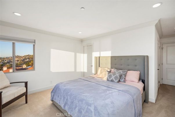 Bedroom, Interior, Recessed Lighting