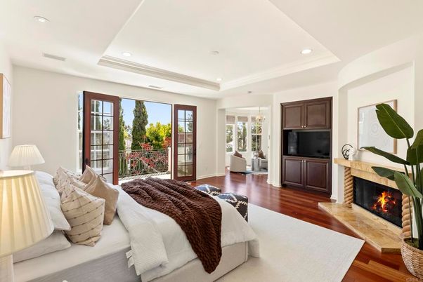 Bedroom, Fireplace, Interior, Recessed Lighting, Wood Texture Flooring