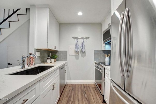 Interior, Kitchen, Recessed Lighting, Wood Texture Flooring
