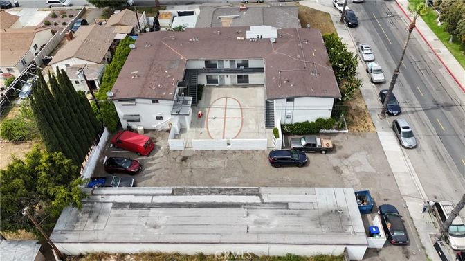 Exterior, Drone