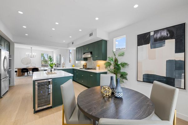 Dining room, Interior, Kitchen, Pendant Lights, Recessed Lighting, Stainless Steel Appliances, Wood Texture Flooring