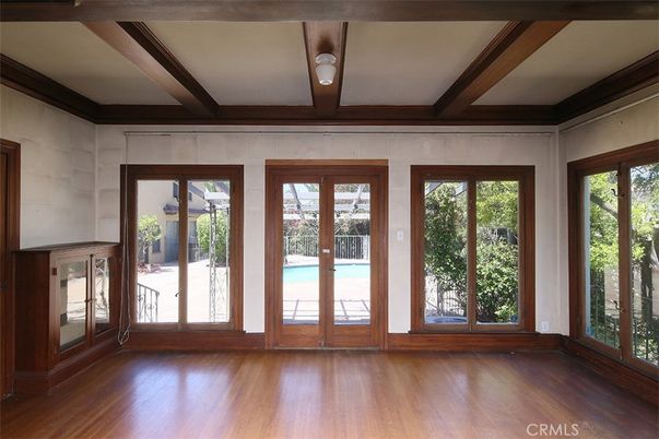Empty room, Interior, Wooden Beams, Wood Texture Flooring