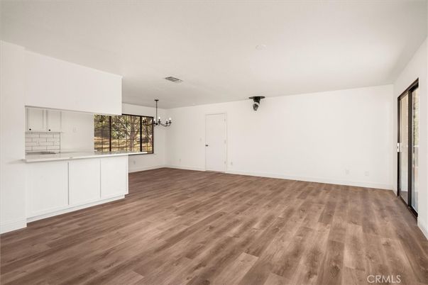 Empty room, Interior, Pendant Lights, Wood Texture Flooring