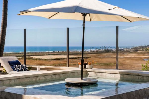Exterior, Pool, Water