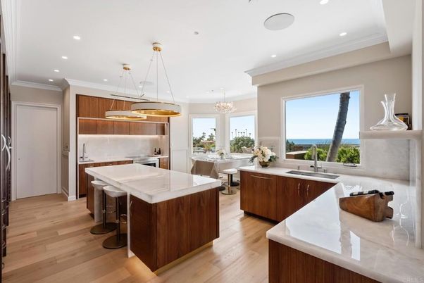 Chandelier, Interior, Kitchen, Pendant Lights, Recessed Lighting, Stainless Steel Appliances, Water, Wood Texture Flooring