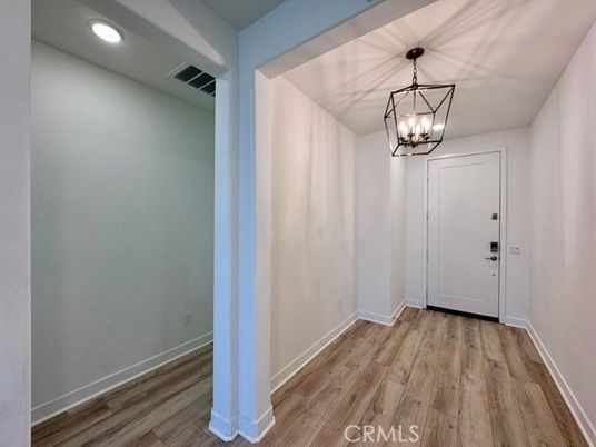 Interior, Pendant Lights, Recessed Lighting, Wood Texture Flooring