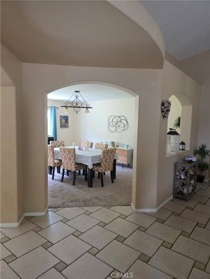 Dining room, Interior