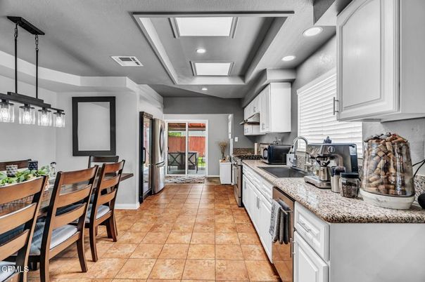 Dining room, Interior, Kitchen, Pendant Lights, Recessed Lighting