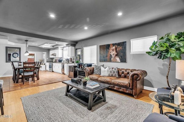 Dining room, Interior, Kitchen, Living room, Pendant Lights, Recessed Lighting, Wood Texture Flooring