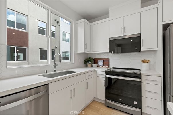Interior, Kitchen, Stainless Steel Appliances, Wood Texture Flooring