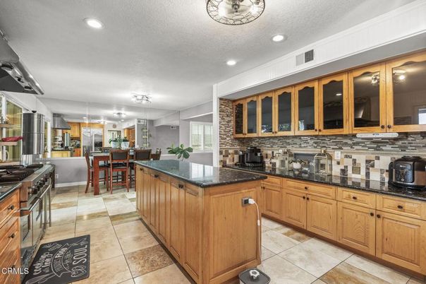 Dining room, Interior, Kitchen, Recessed Lighting