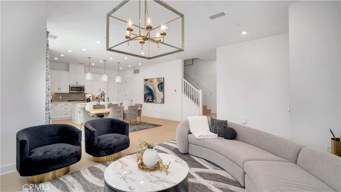 Dining room, Interior, Kitchen, Living room, Pendant Lights, Recessed Lighting, Stainless Steel Appliances, Wood Texture Flooring