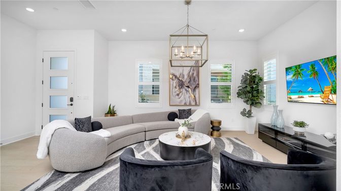 Interior, Living room, Pendant Lights, Recessed Lighting, Wood Texture Flooring