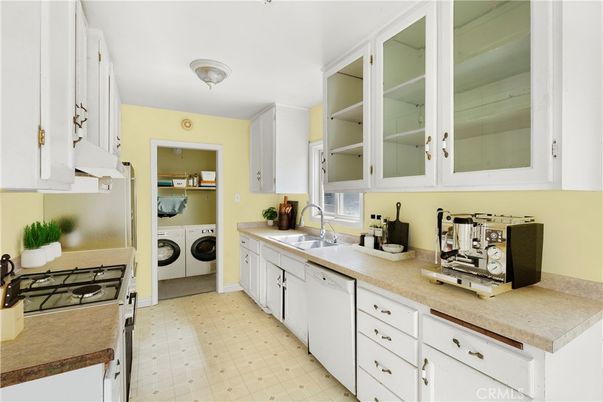 Interior, Kitchen, Washer