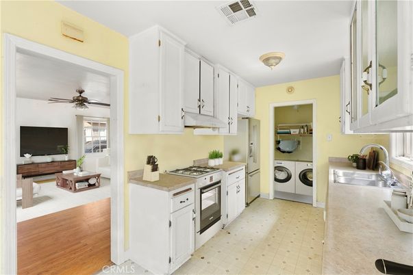 Interior, Kitchen, Washer