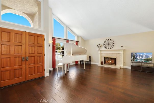Fireplace, Interior, Piano, Wood Texture Flooring