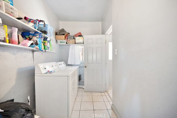 Interior, Washer