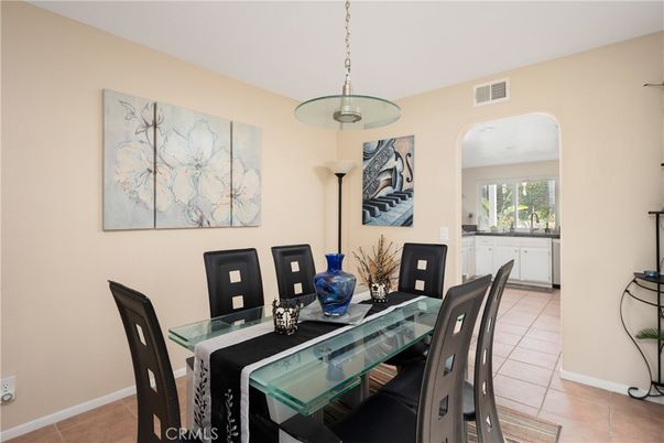 Dining room, Interior, Pendant Lights