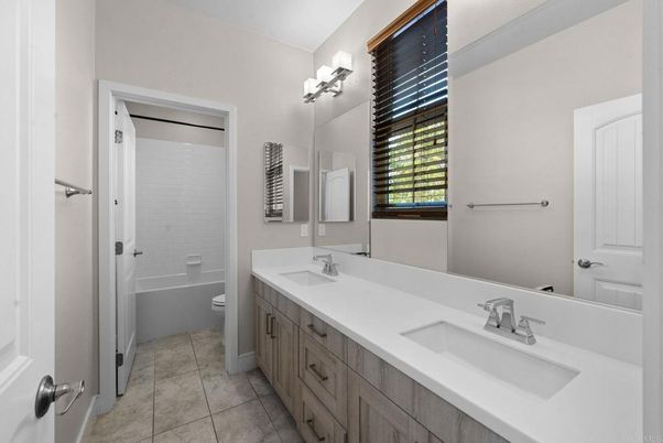 Bathroom, Dual Sink Vanities, Interior