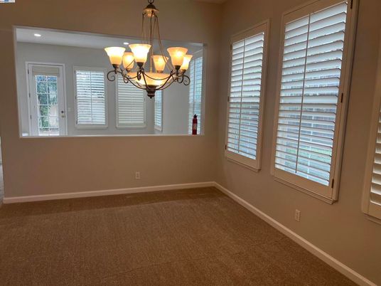 Chandelier, Empty room, Interior