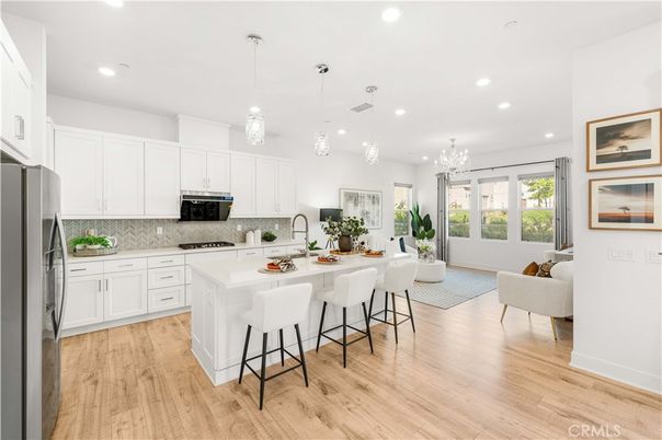 Chandelier, Interior, Kitchen, Living room, Pendant Lights, Recessed Lighting, Wood Texture Flooring