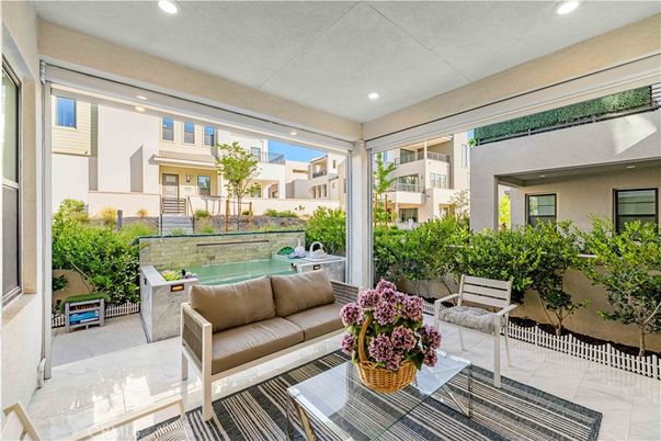 Exterior, Hot Tub
