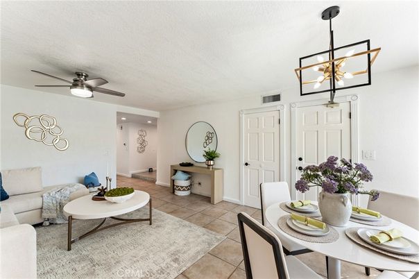 Dining room, Interior, Pendant Lights, Recessed Lighting