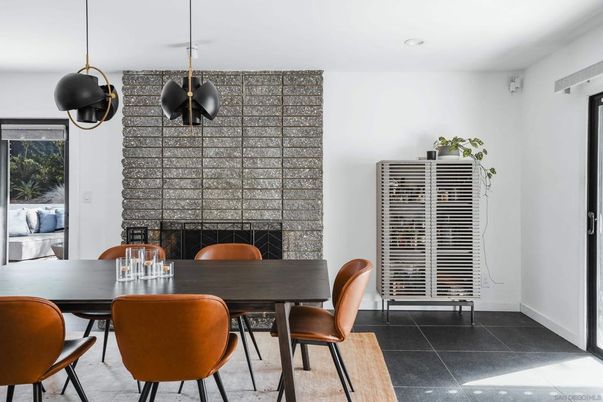 Dining room, Interior, Pendant Lights, Recessed Lighting